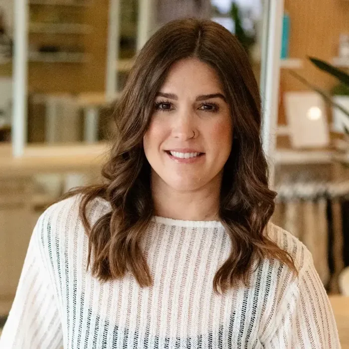 Ann, Advanced Esthetician at Salon Elite