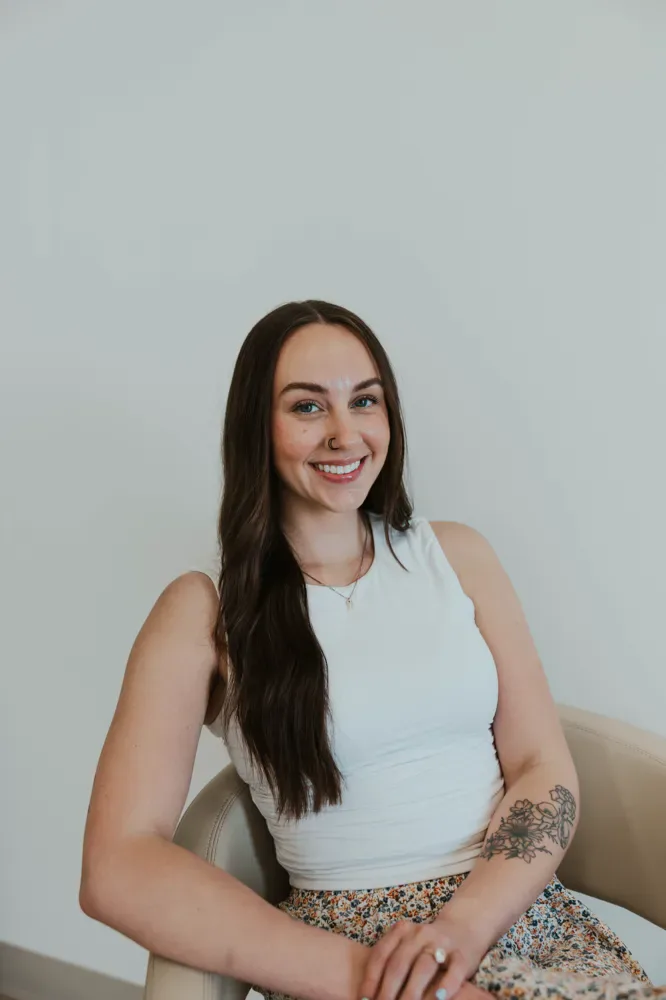 Ellen, Stylist and Extension Specialist at Salon Elite